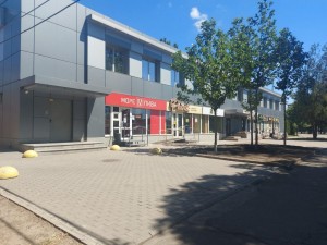 Соборності (г. Кривой Рог, Долгинцевский район) - Здається торгівельний майданчик, 100 грн. за кв.м. - АФНУ