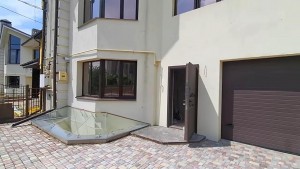 Престижна (г. Харьков, Дзержинский район) - Продається таунхаус, 100000 $ - АФНУ